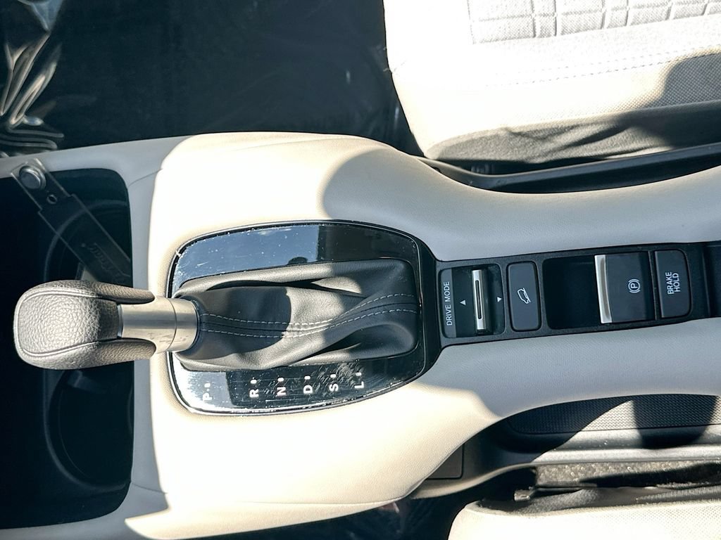Used 2024 Honda HR-V LX image 15