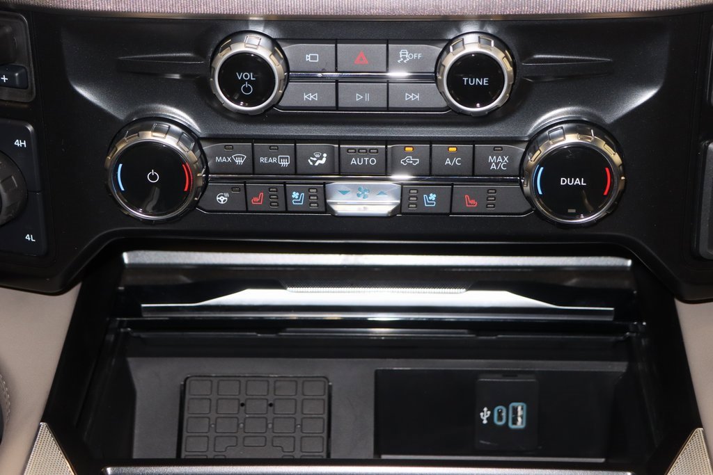 New 2026 Ford F450 Platinum image 27