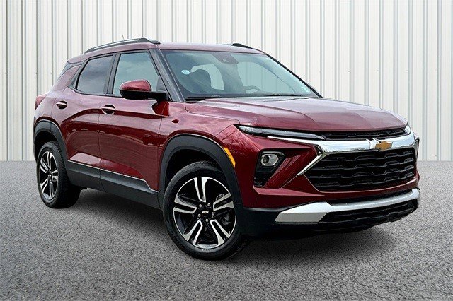 Certified 2025 Chevrolet TrailBlazer LT w/ LT Cold Weather Package image 1