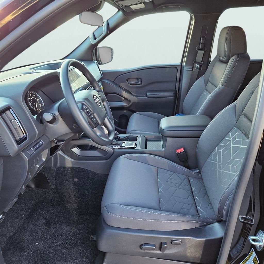 New 2026 Nissan Frontier SV w/ Tow Package AWD/4WD image 10