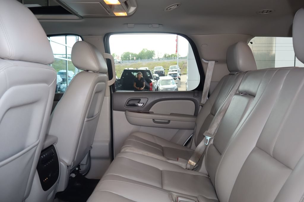 Used 2012 Chevrolet Tahoe 4WD Hybrid image 30