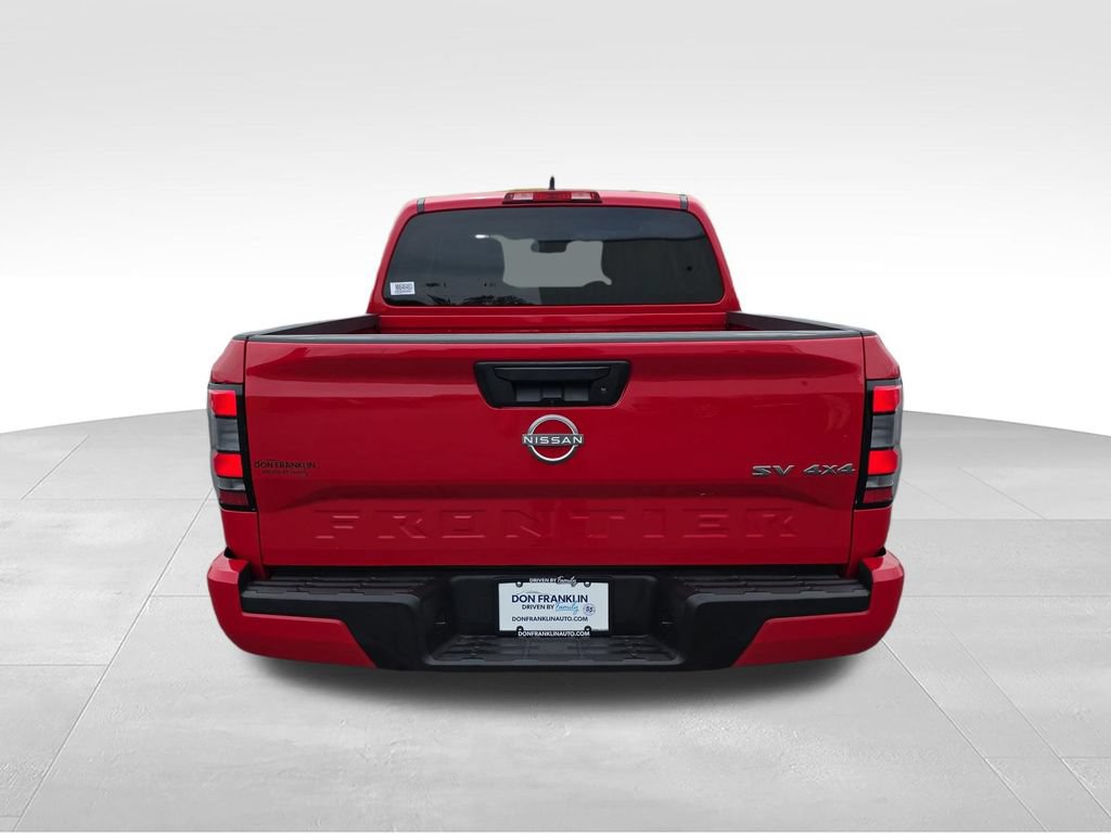 Used 2022 Nissan Frontier SV AWD/4WD image 4