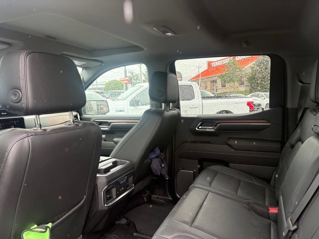 Used 2024 GMC Sierra 1500 Denali w/ Denali Reserve Package AWD/4WD image 12