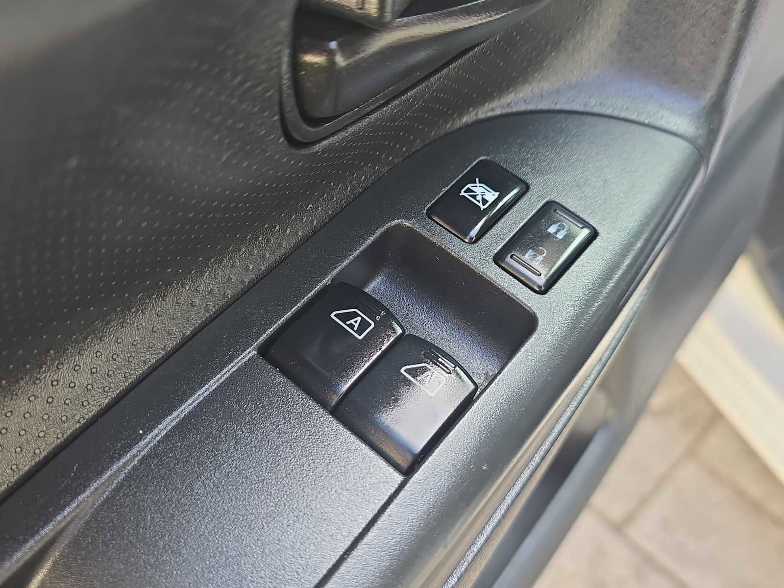 Used 2021 Nissan NV200 S w/ Back Door Glass Package image 12