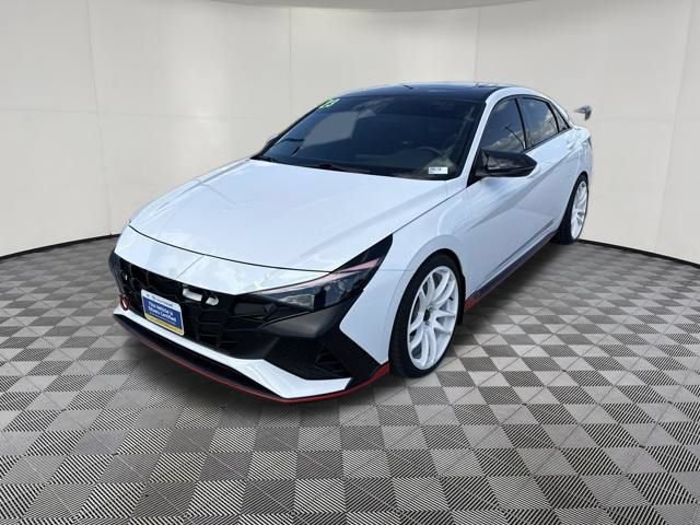 Used 2023 Hyundai Elantra N FWD image 13