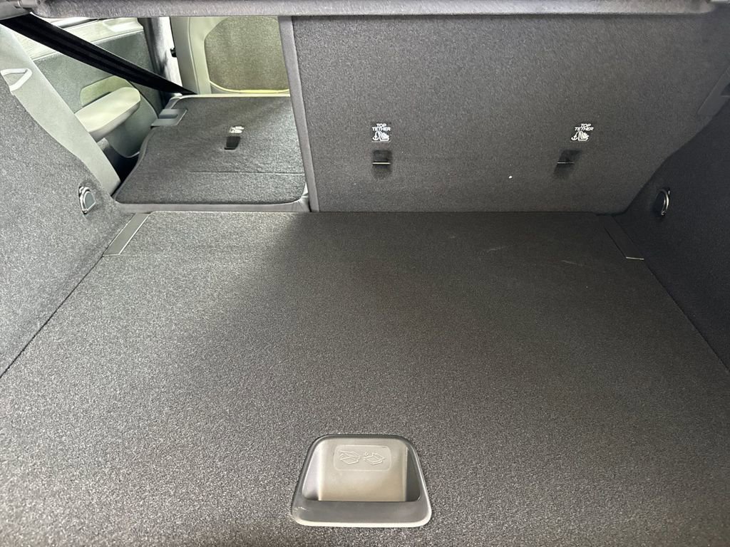 New 2026 Volvo EX30 Plus w/ Climate Package AWD/4WD image 14