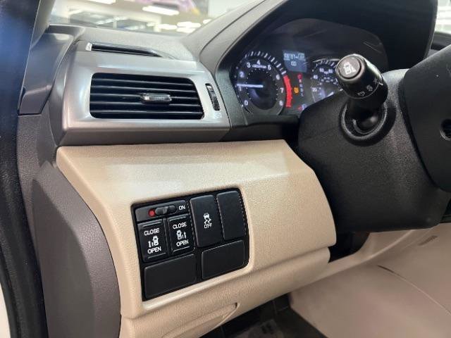 Used 2016 Honda Odyssey EX image 12