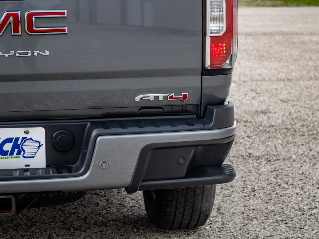 Used 2022 GMC Canyon AT4 w/ Trailering Package AWD/4WD image 15