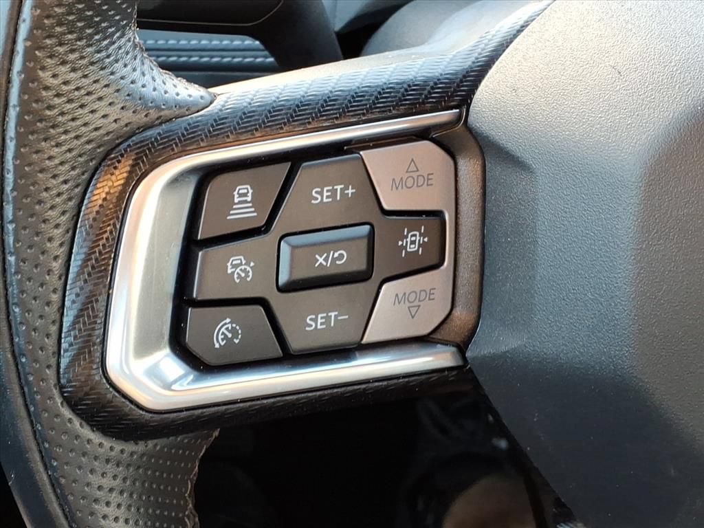 Used 2025 Ford Mustang GT Premium RWD image 12