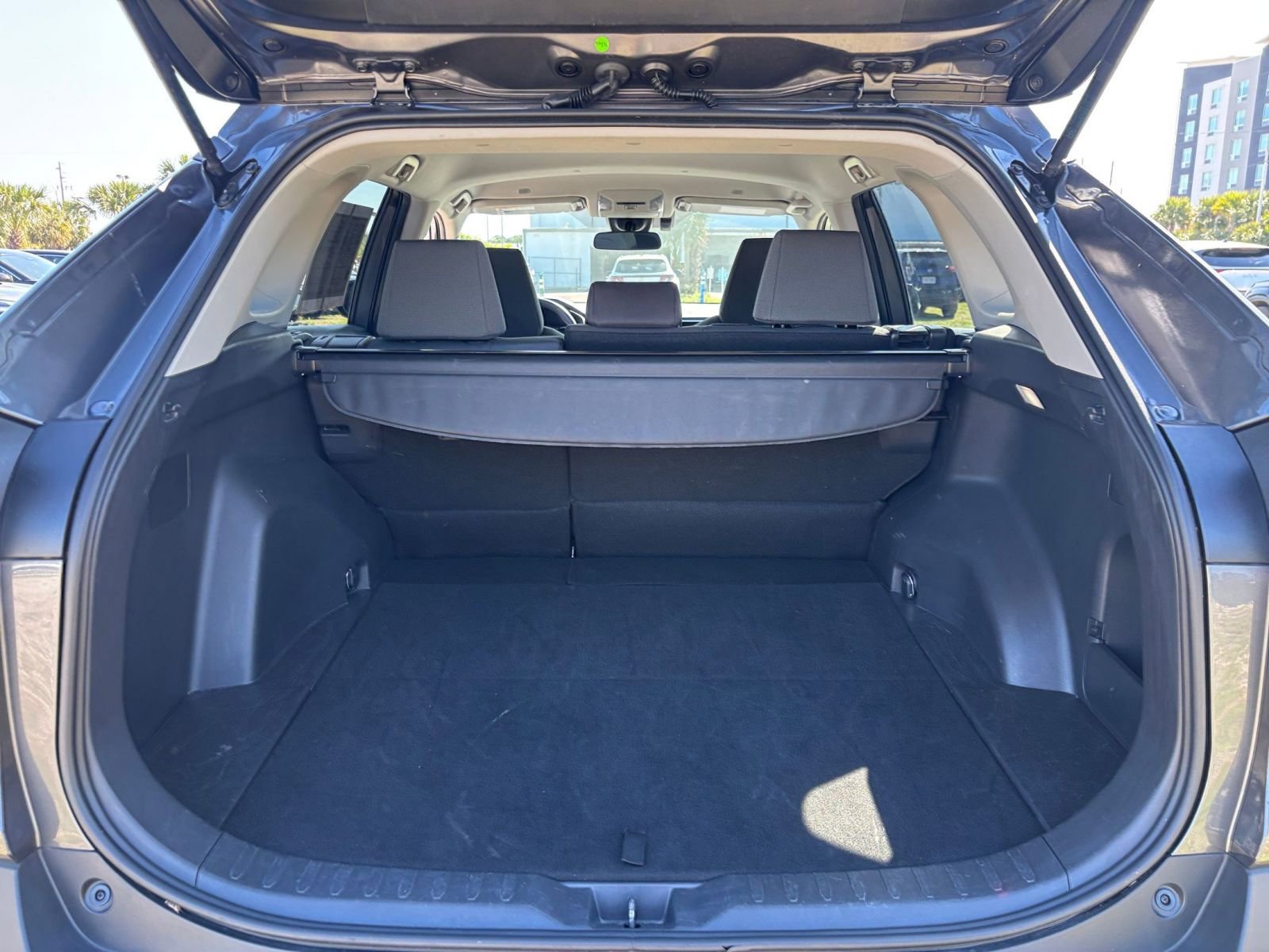 Used 2025 Toyota RAV4 XLE w/ Weather Package FWD image 32