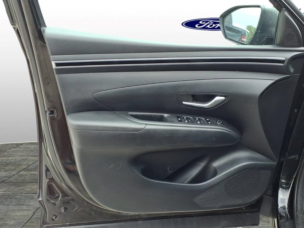 Used 2023 Hyundai Tucson Blue AWD/4WD image 11
