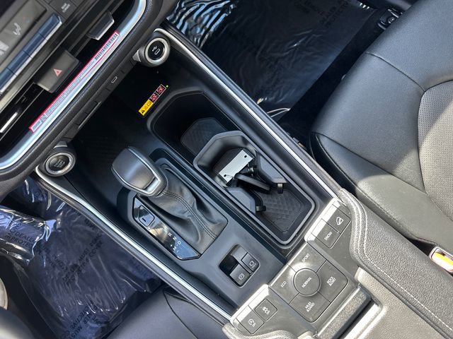 Used 2025 Toyota Grand Highlander AWD image 38