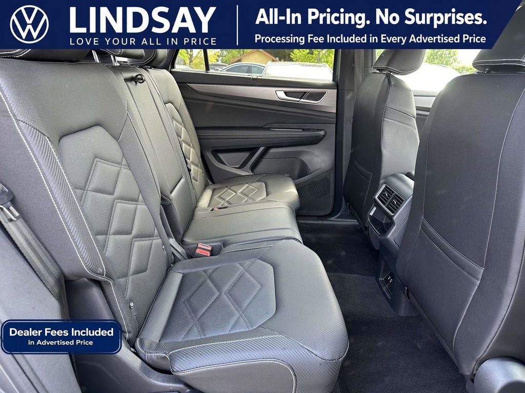 Certified 2025 Volkswagen Atlas Cross Sport SE AWD/4WD image 13
