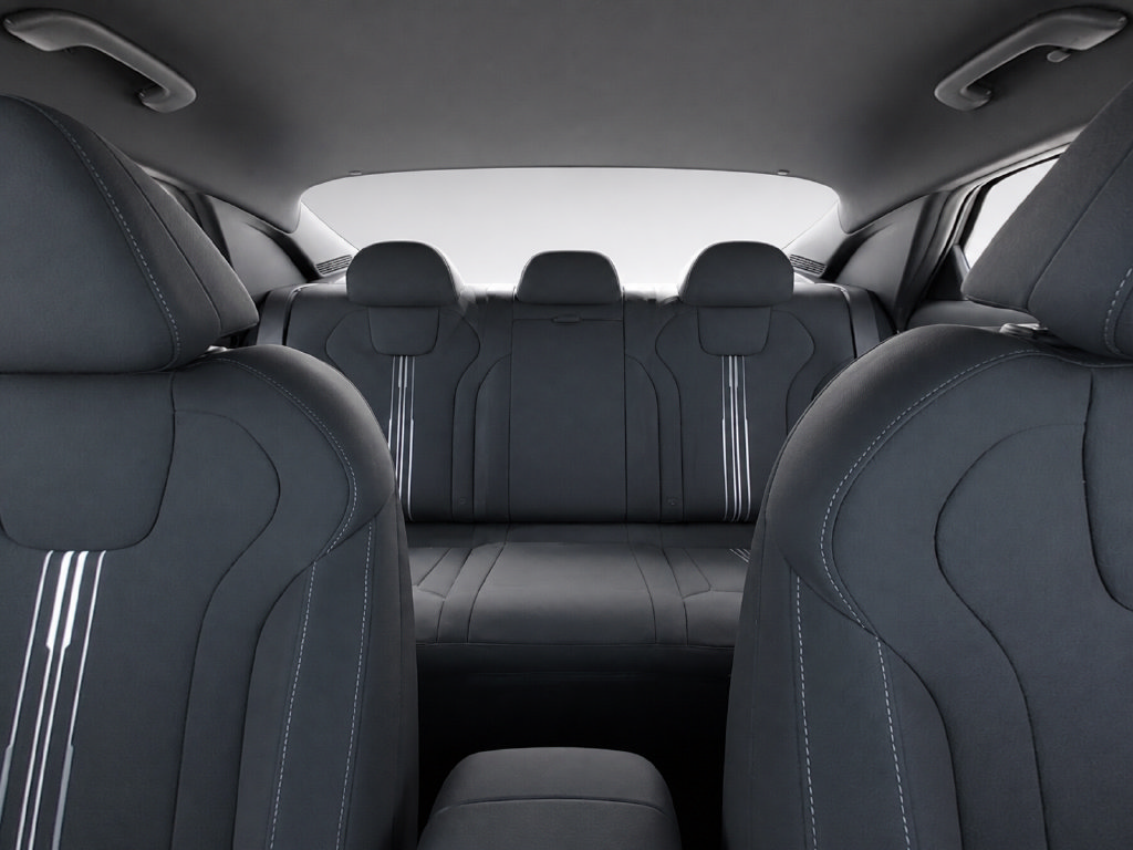 New 2026 Hyundai Elantra SEL Sport FWD image 13