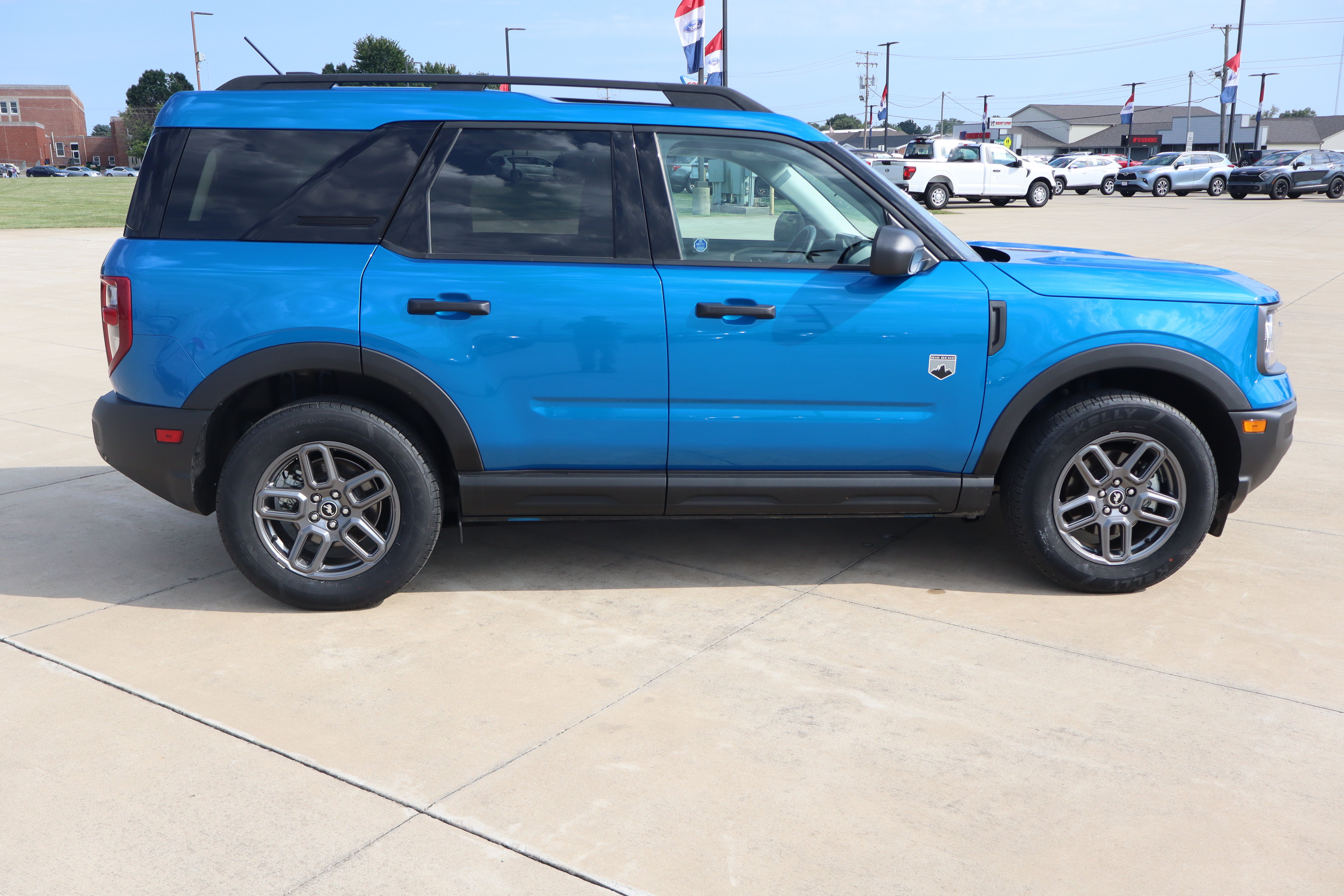 Used 2025 Ford Bronco Sport Big Bend w/ Convenience Package AWD/4WD image 4