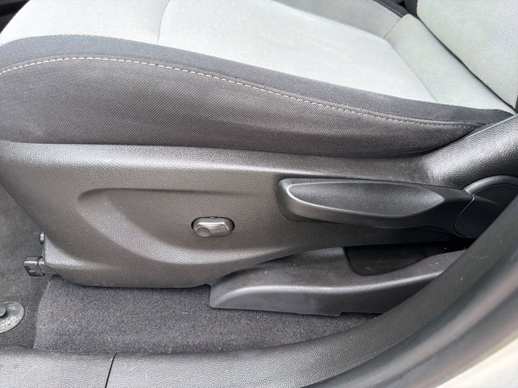 Used 2016 Chevrolet Trax LS FWD image 15