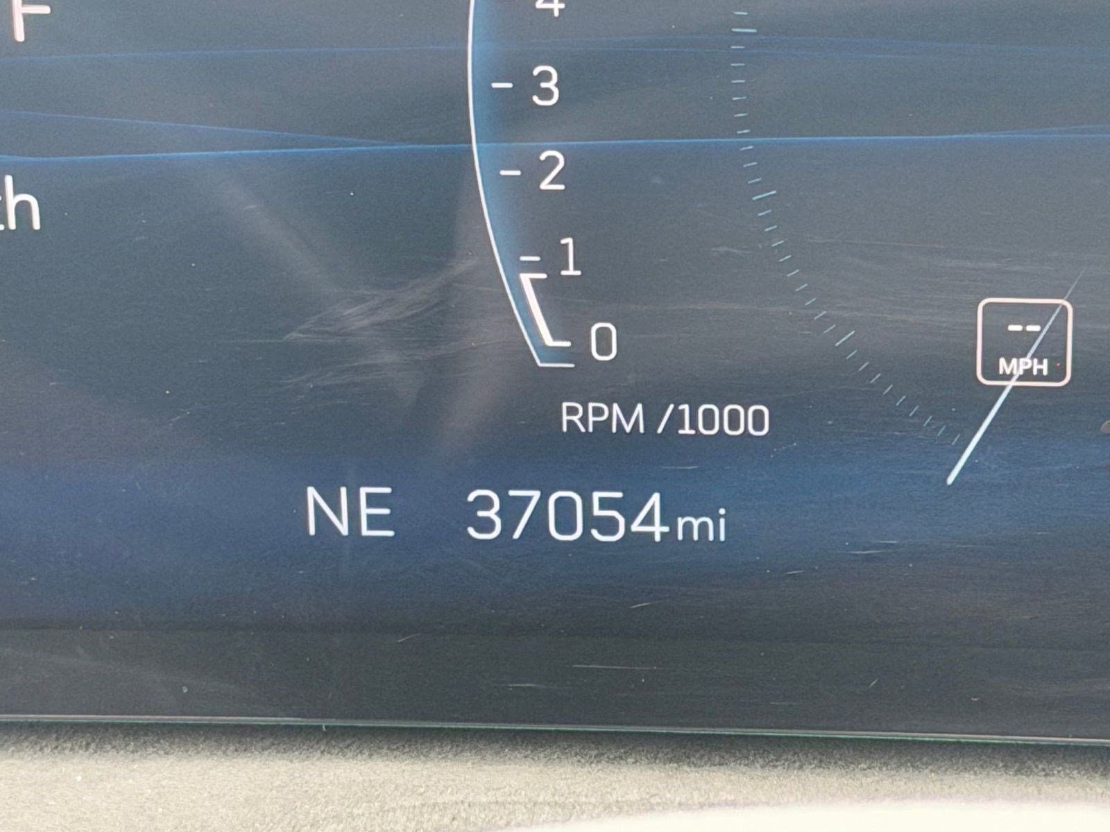 Used 2024 Cadillac XT4 Sport image 27