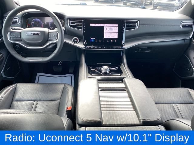 Used 2024 Jeep Wagoneer Series II AWD/4WD image 5