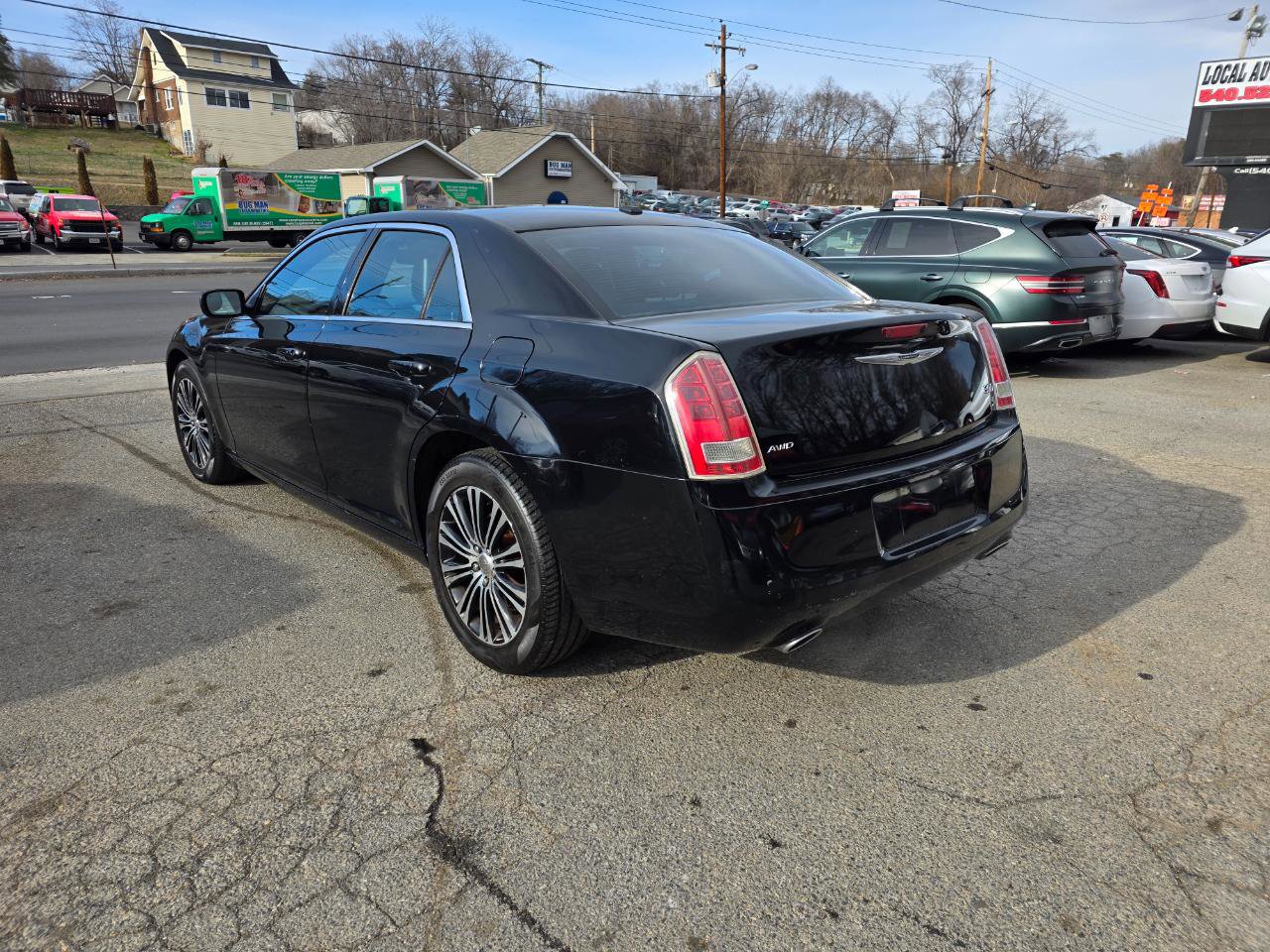 Used 2014 Chrysler 300 S AWD/4WD image 7