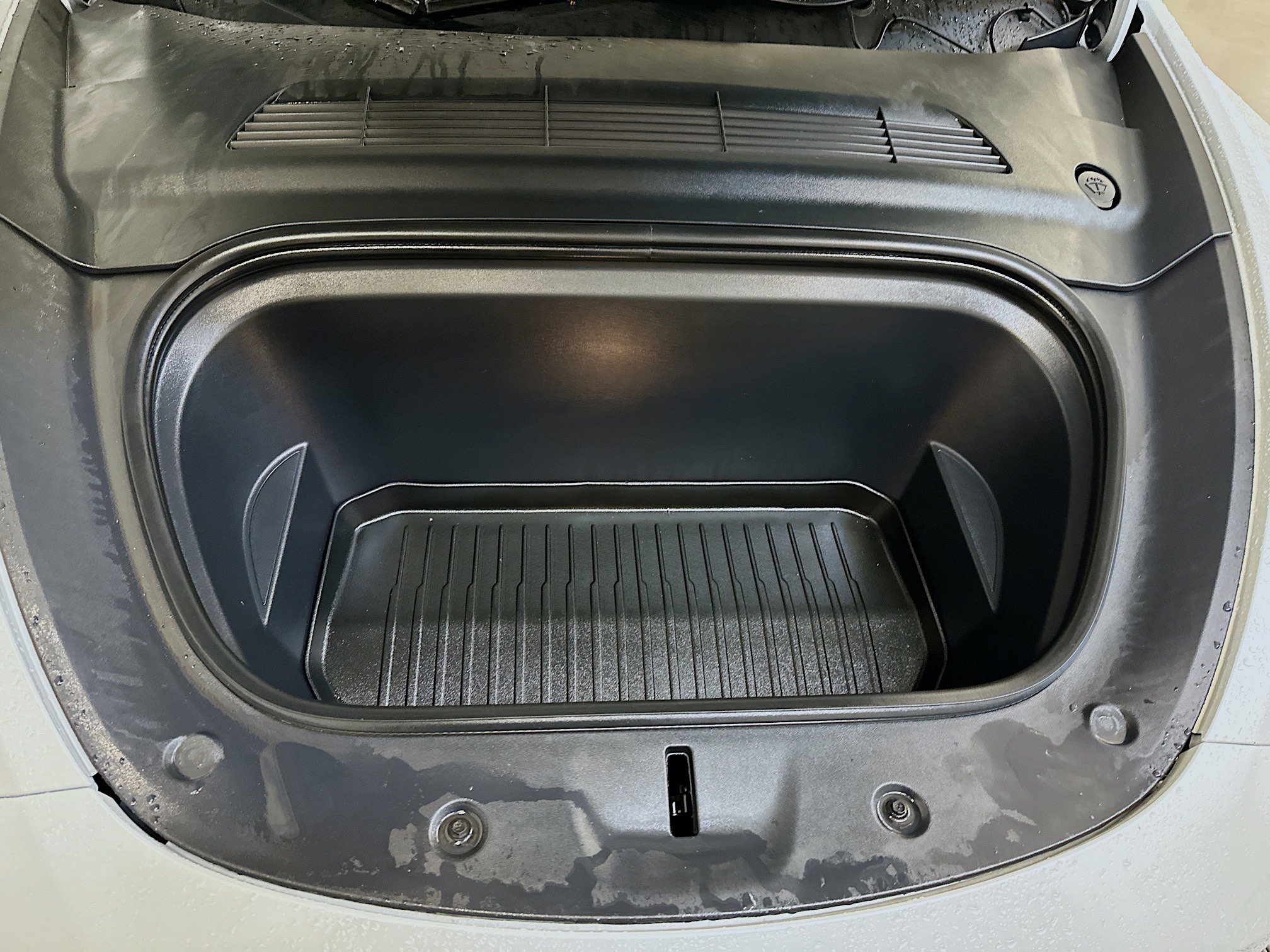 Used 2023 Tesla Model Y Long Range AWD/4WD image 36