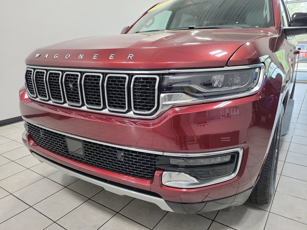 Used 2023 Jeep Wagoneer L Series II w/ Convenience Group I AWD/4WD image 28