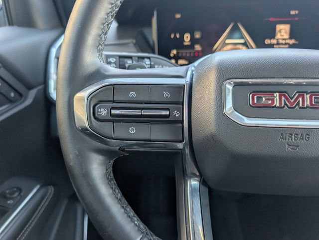 Used 2025 GMC Acadia Elevation image 13