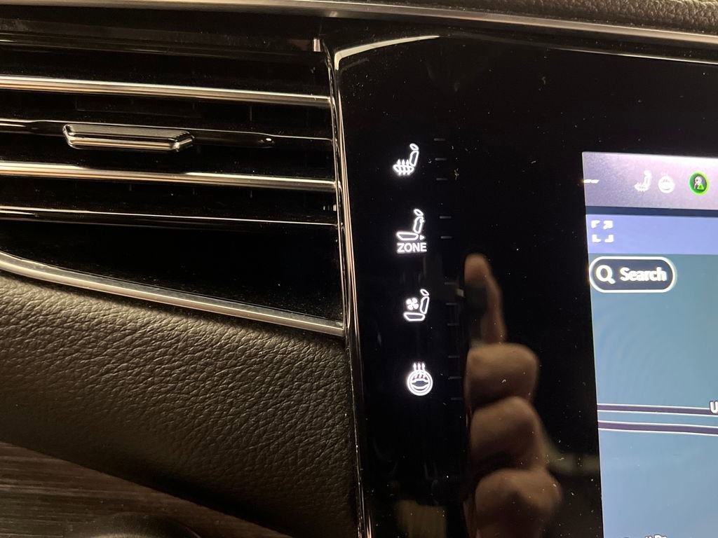 Used 2024 Jeep Wagoneer L Series II image 58