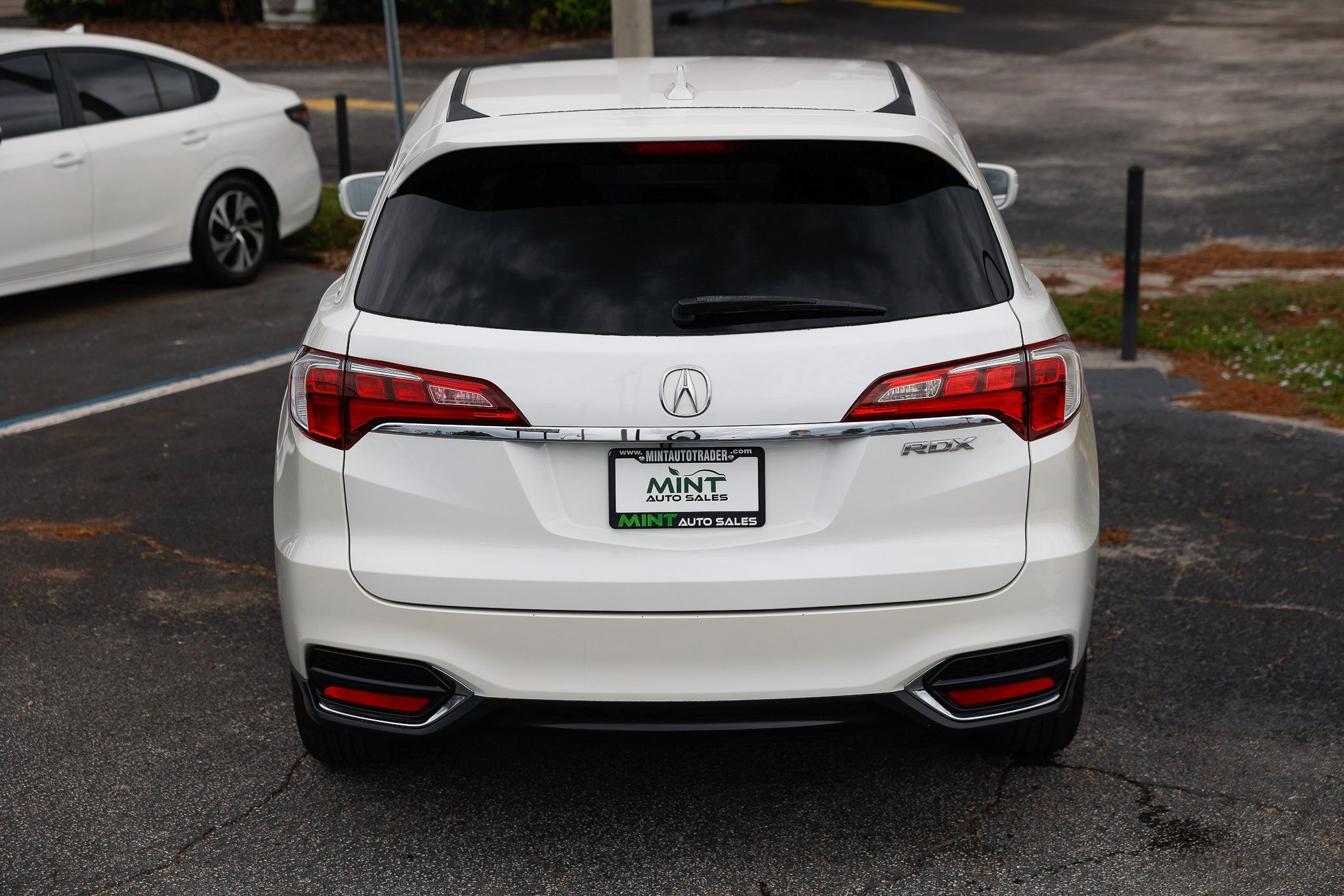 Used 2016 Acura RDX w/ AcuraWatch Plus Package FWD image 13