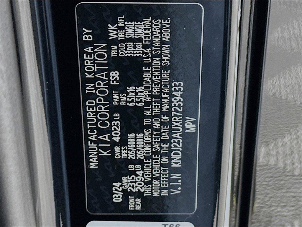 Used 2024 Kia Soul LX w/ Option Group 015 image 28