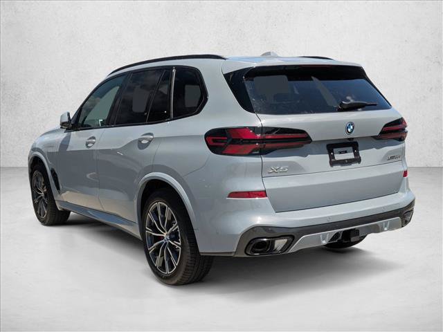 New 2026 BMW X5 xDrive50e w/ Executive Package AWD/4WD image 9