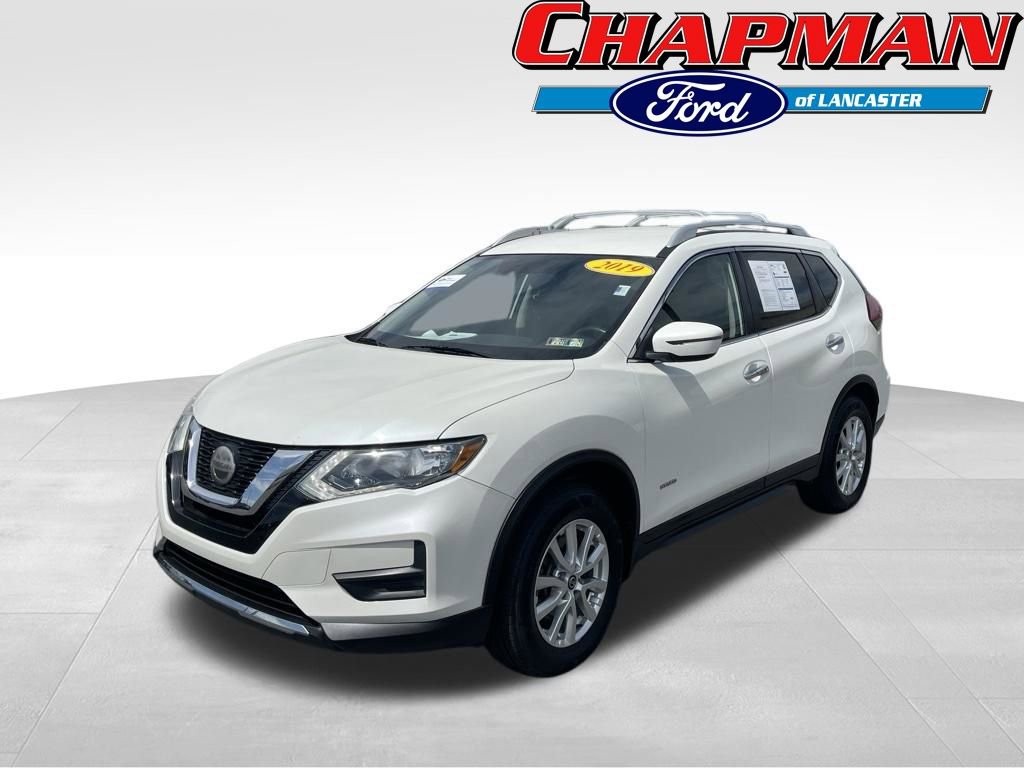 Used 2019 Nissan Rogue SV image 3
