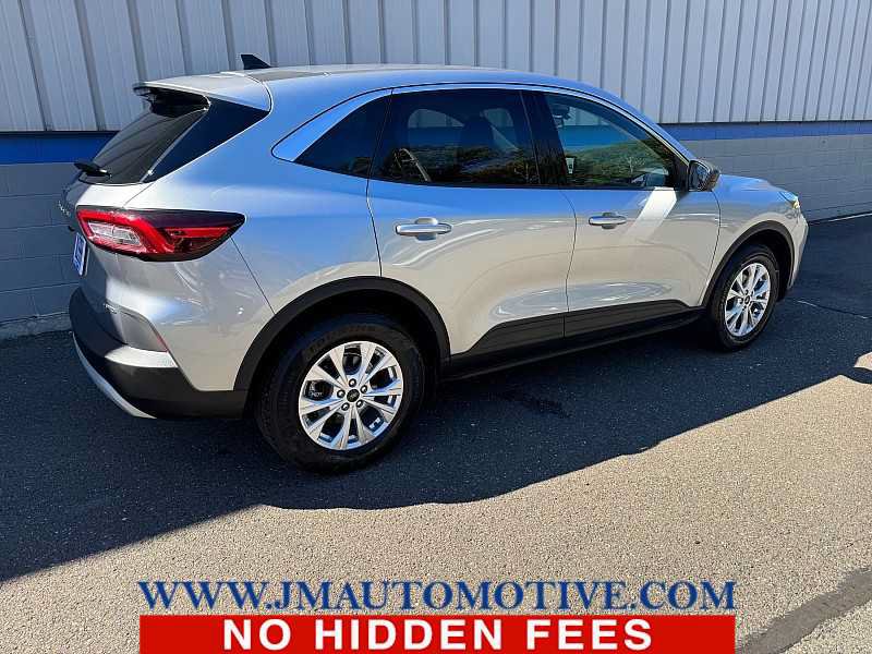 Used 2024 Ford Escape Active AWD/4WD image 5