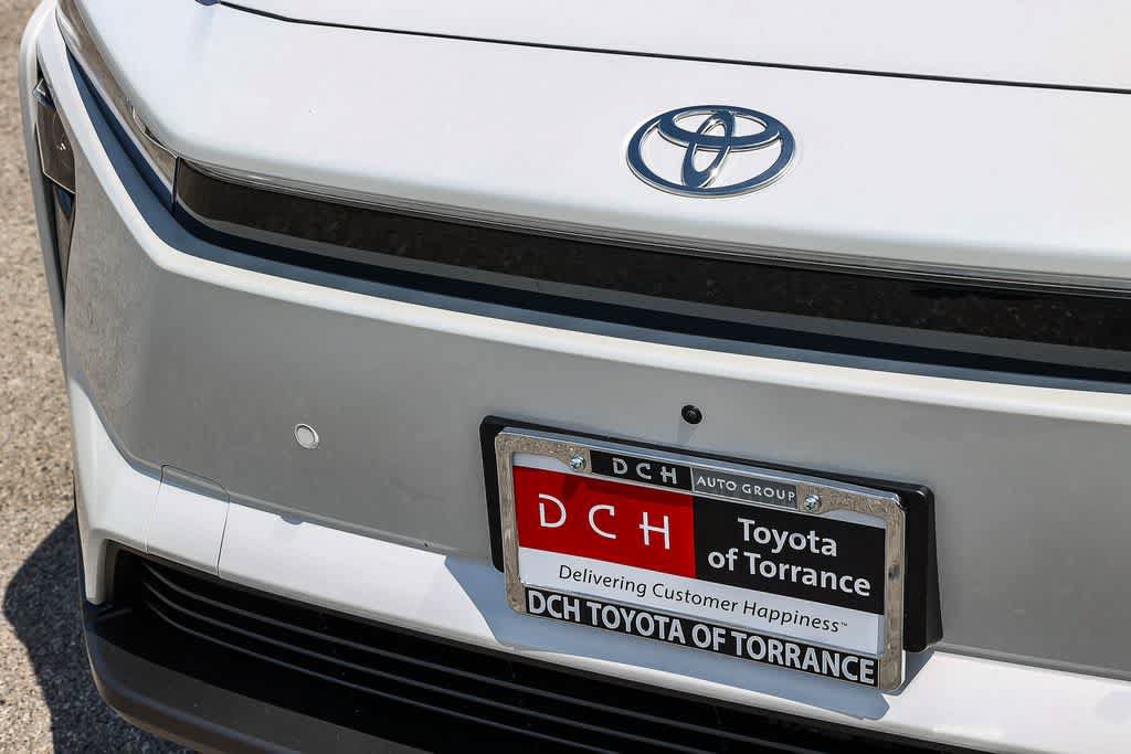 New 2026 Toyota bZ FWD image 11