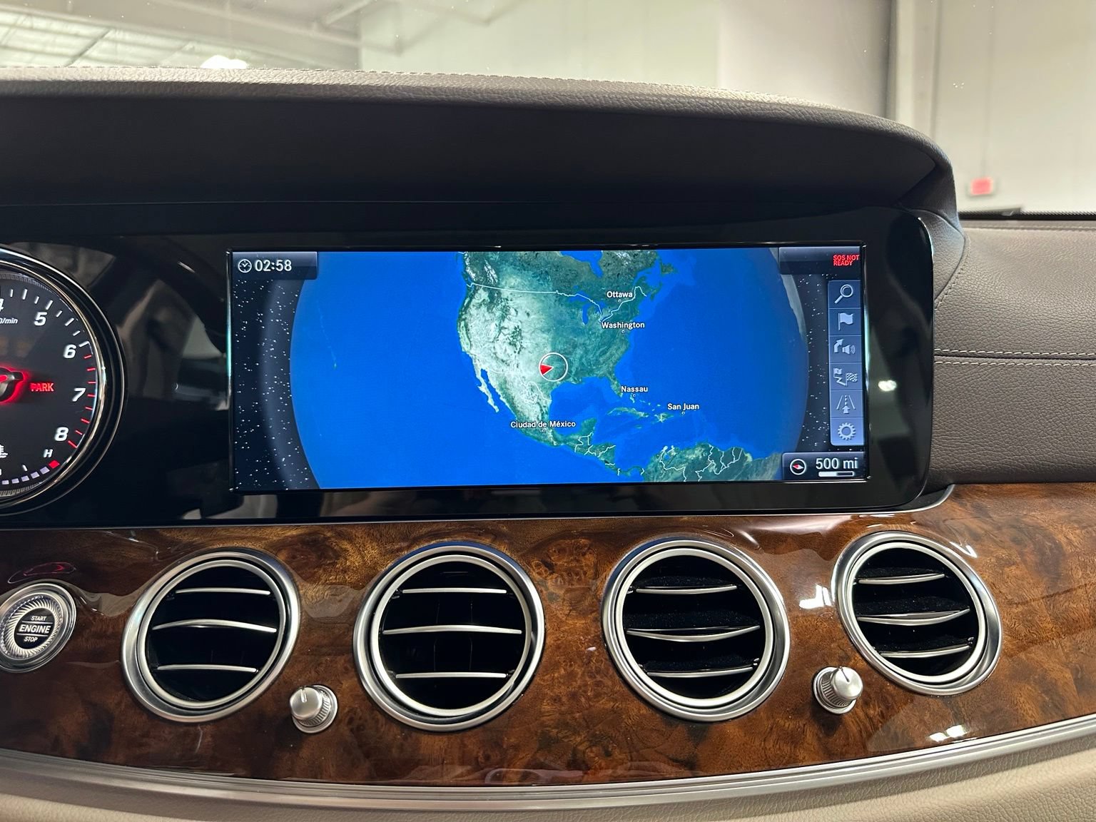 Used 2017 Mercedes-Benz E 300 image 27