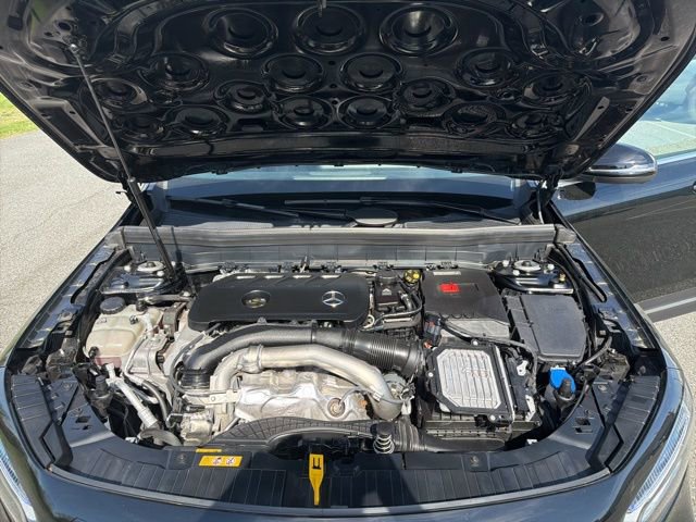 Used 2025 Mercedes-Benz GLB 250 image 24