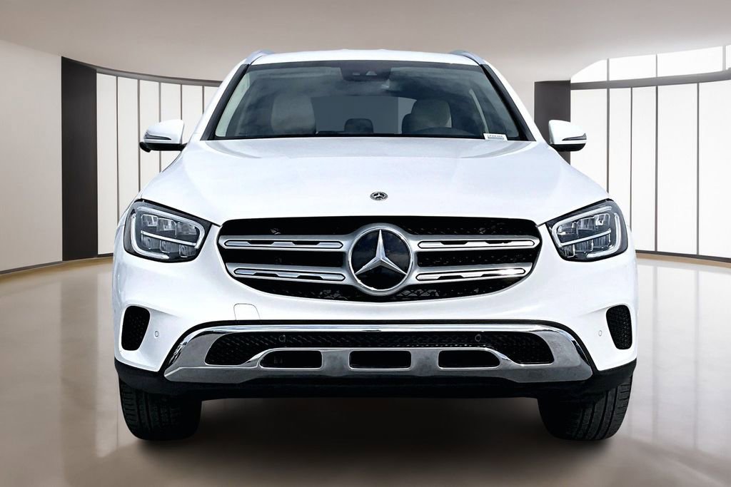 Used 2022 Mercedes-Benz GLC 300 4MATIC image 2