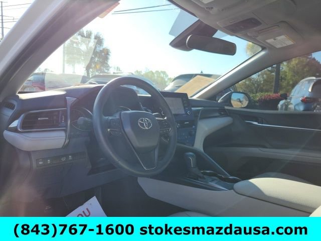 Used 2024 Toyota Camry SE FWD image 15