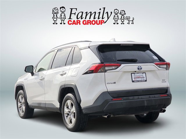 Used 2020 Toyota RAV4 XLE w/ Convenience Package image 3