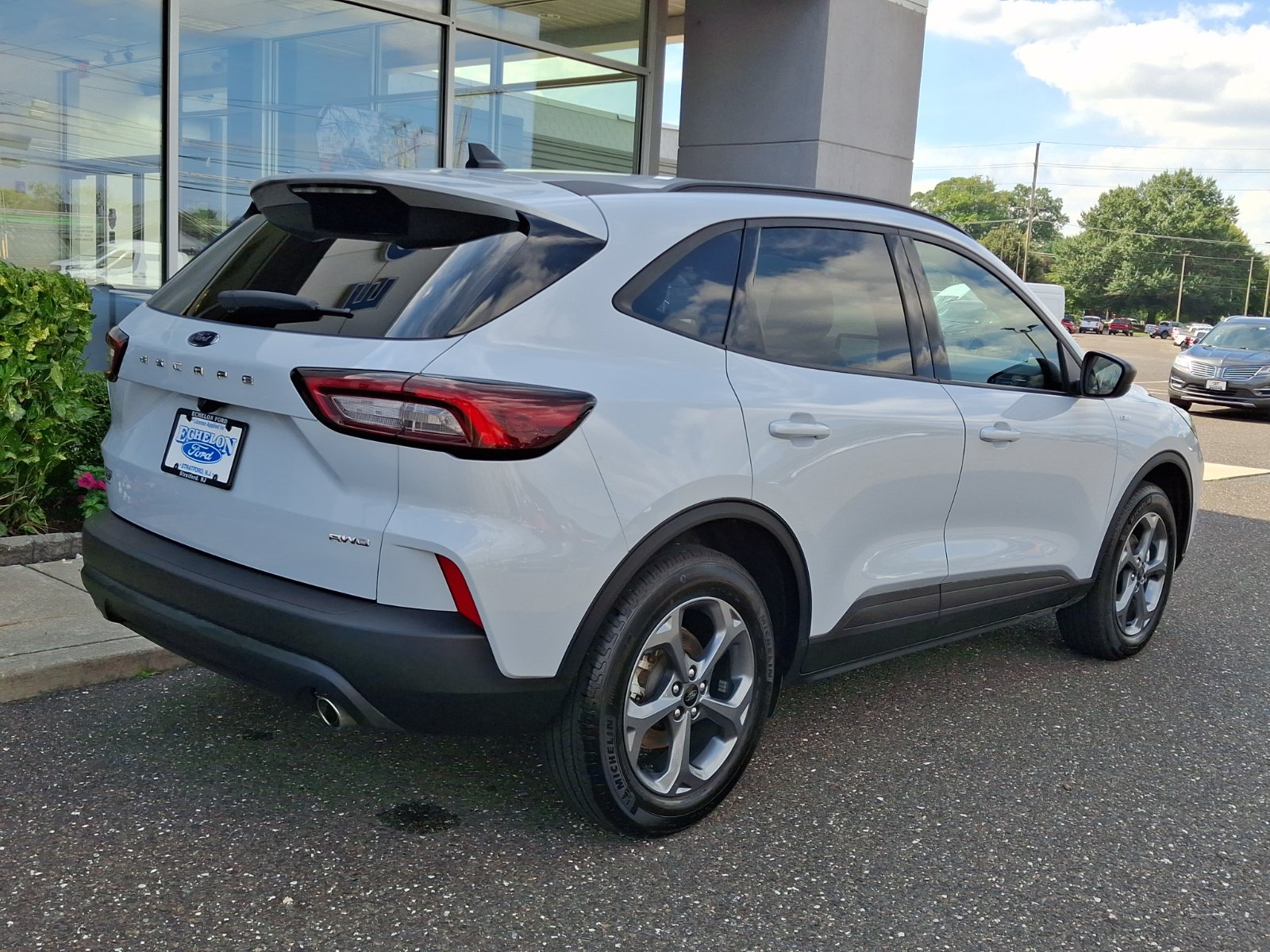 Used 2026 Ford Escape ST-Line AWD/4WD image 6