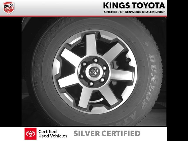 Certified 2019 Toyota 4Runner TRD Off-Road Premium AWD/4WD image 12