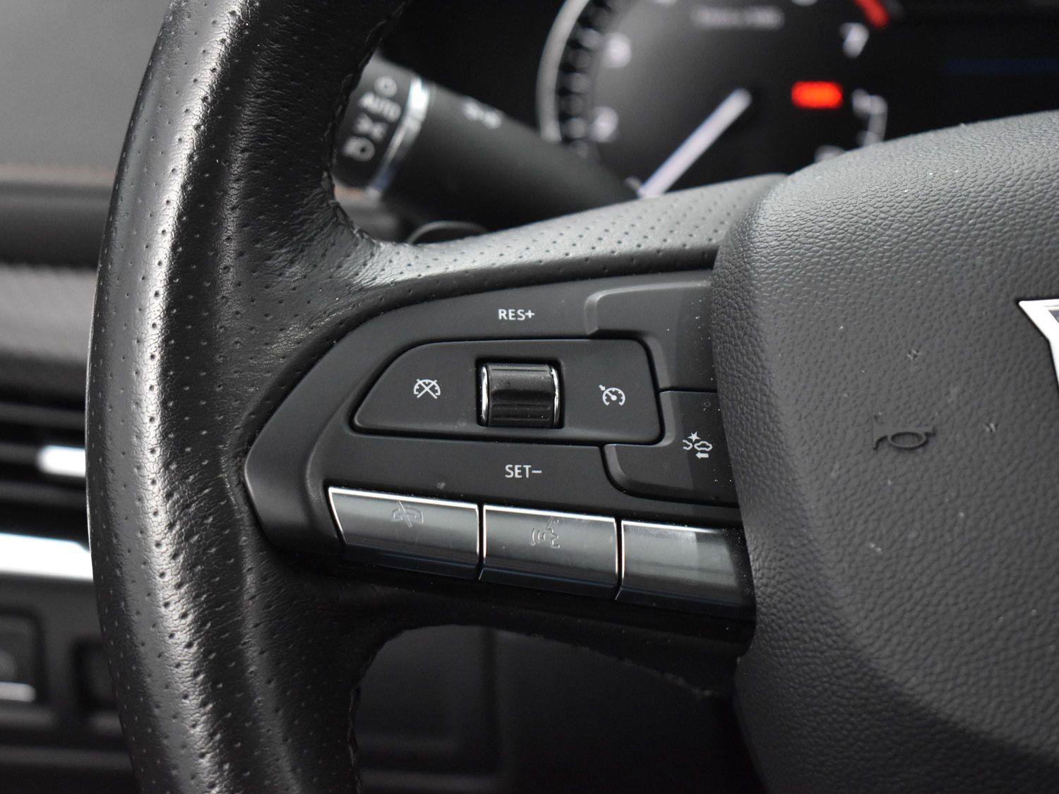 Used 2023 Cadillac XT4 Sport w/ Driver Assist Package image 18