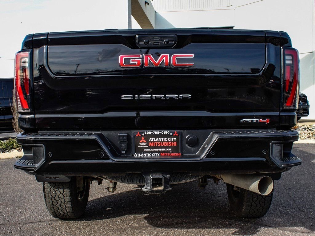 Used 2024 GMC Sierra 3500 AT4 w/ AT4 Premium Plus Package image 5