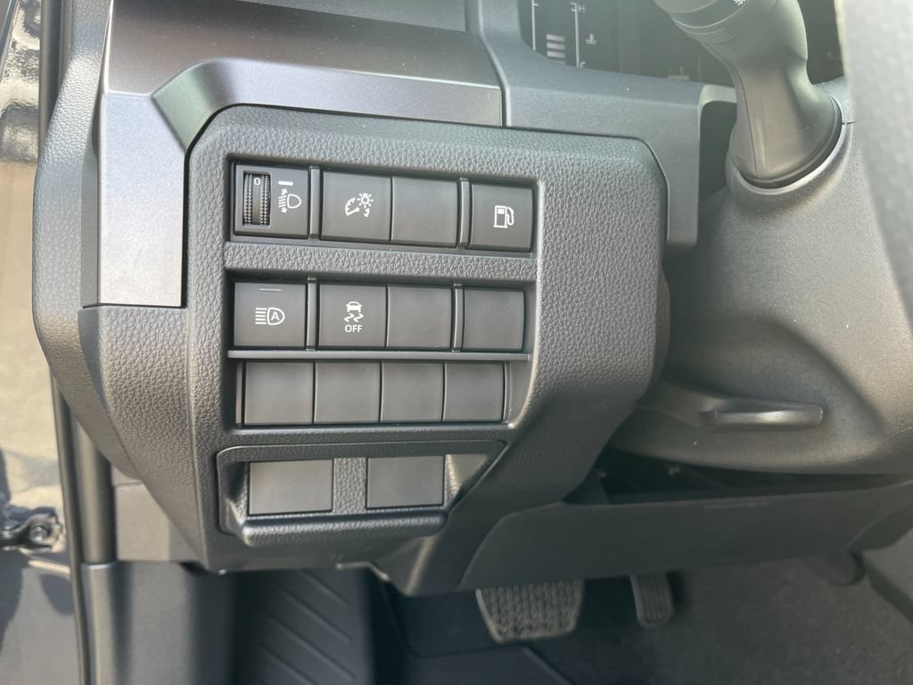 New 2026 Toyota 4Runner SR5 AWD/4WD image 31