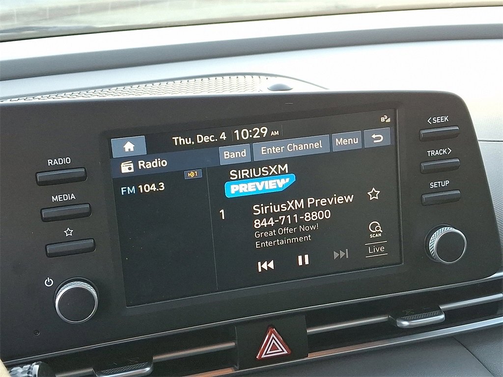 Used 2023 Hyundai Elantra SEL w/ Cargo Package image 17