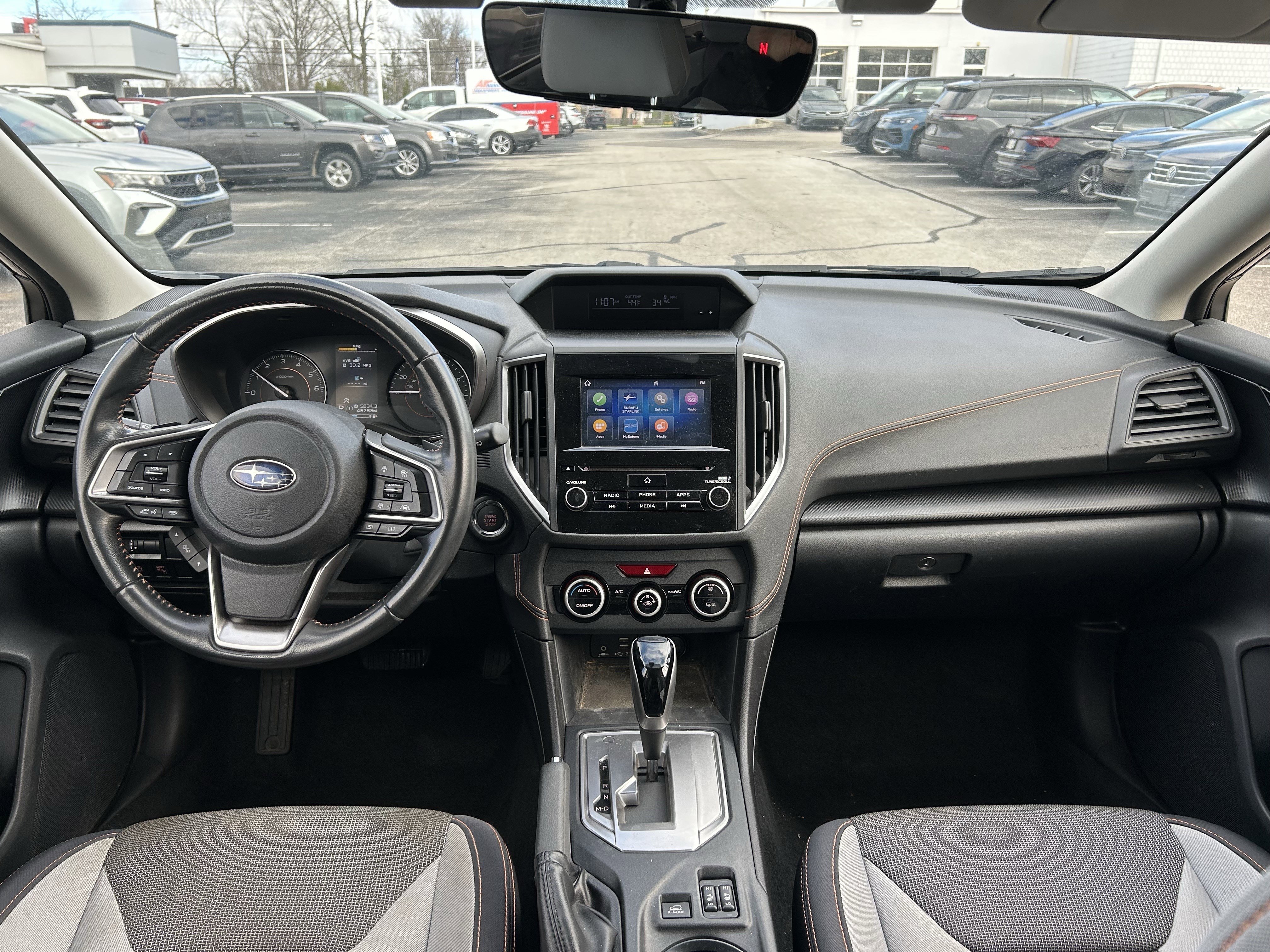 Used 2020 Subaru Crosstrek 2.0i Premium w/ Moonroof Package 2 image 9