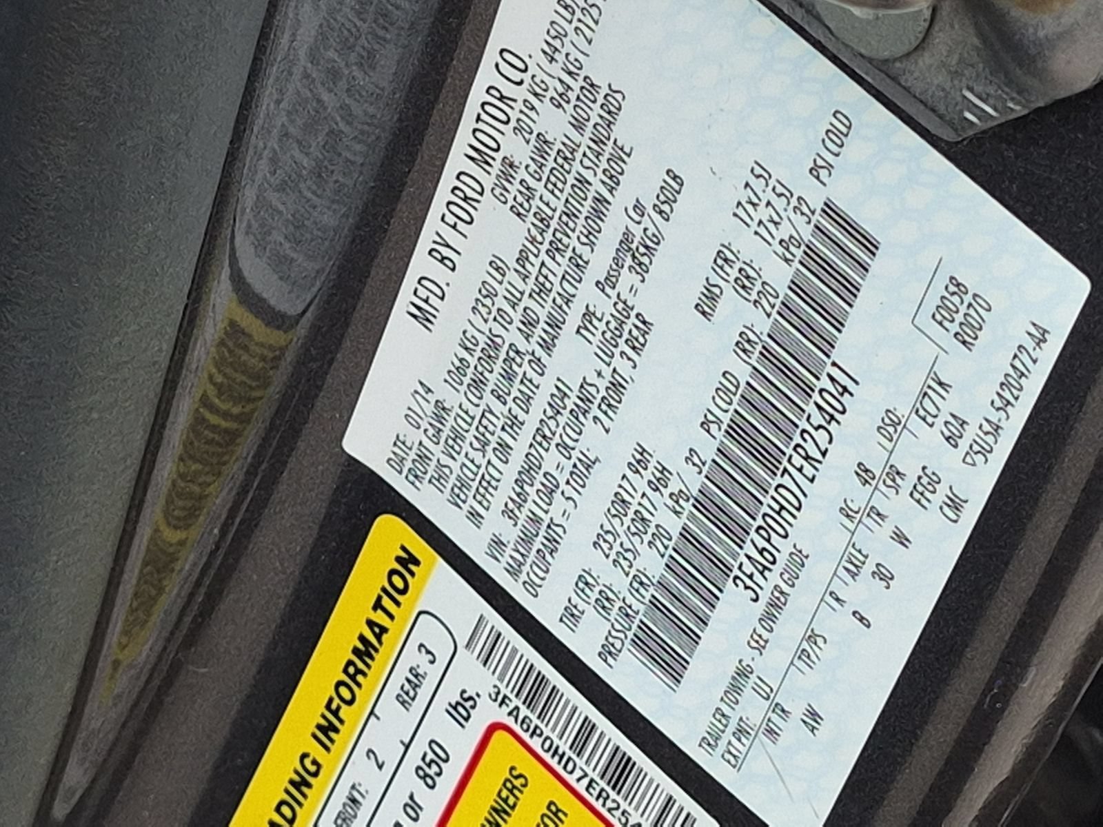 Used 2014 Ford Fusion SE FWD image 32