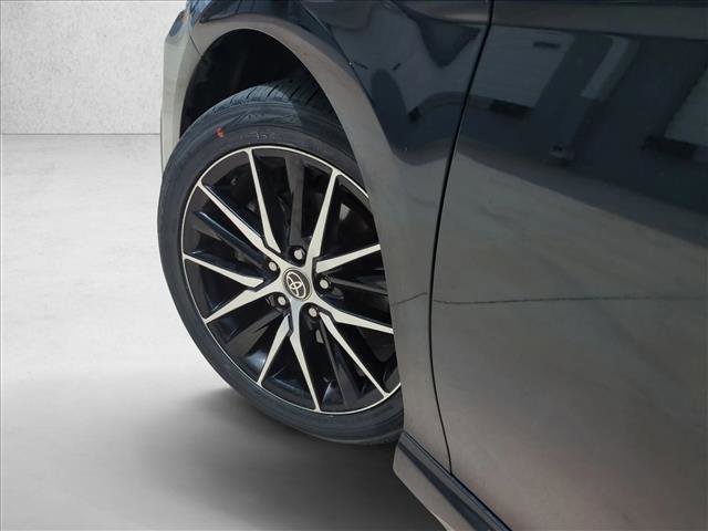 Certified 2023 Toyota Camry SE FWD image 10