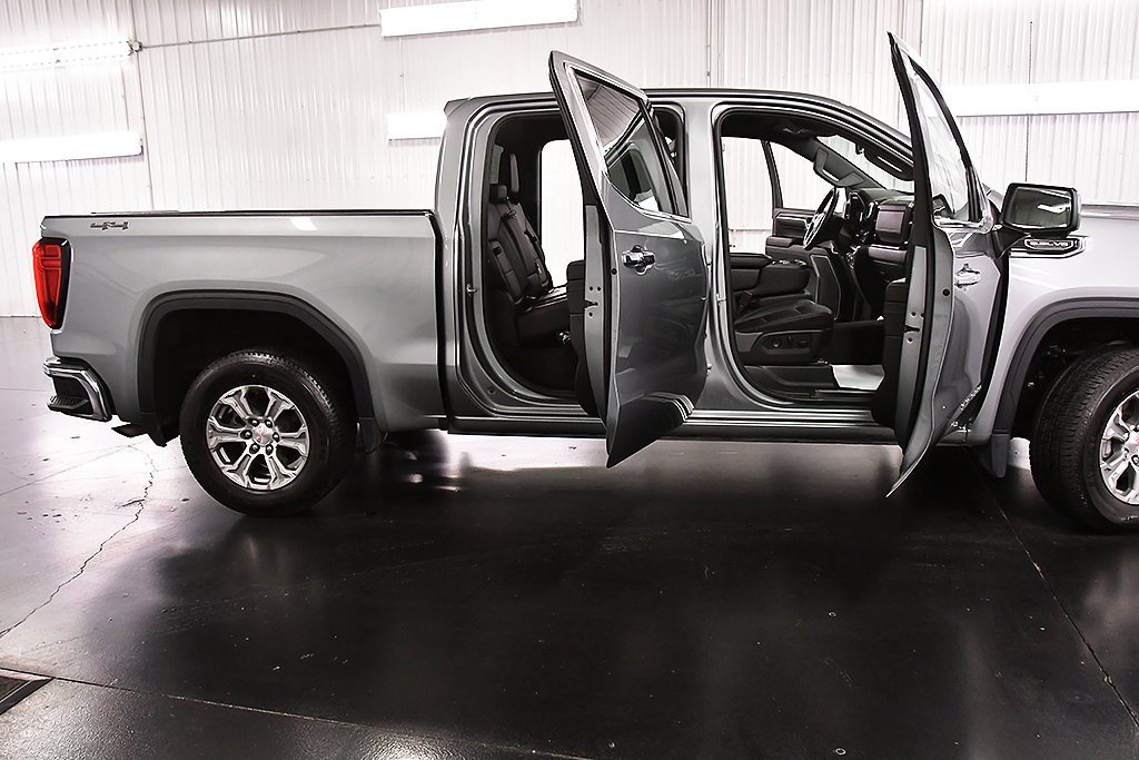 Used 2024 GMC Sierra 1500 SLT image 30