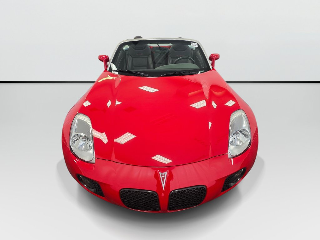Used 2009 Pontiac Solstice GXP w/ Club Sport Package RWD image 9