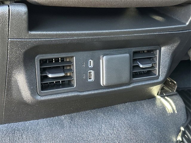 Used 2025 Chevrolet Silverado 3500 LT w/ Convenience Package image 20